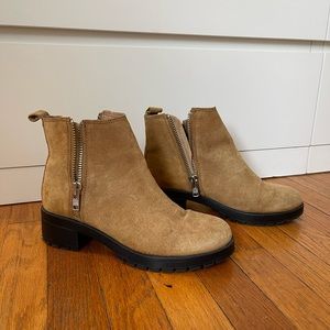 Urban Outfitters Emerson Chelsea Boot